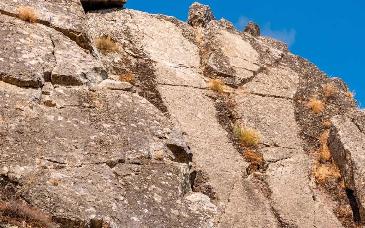 Escusa climbing Marvão valley Portugal