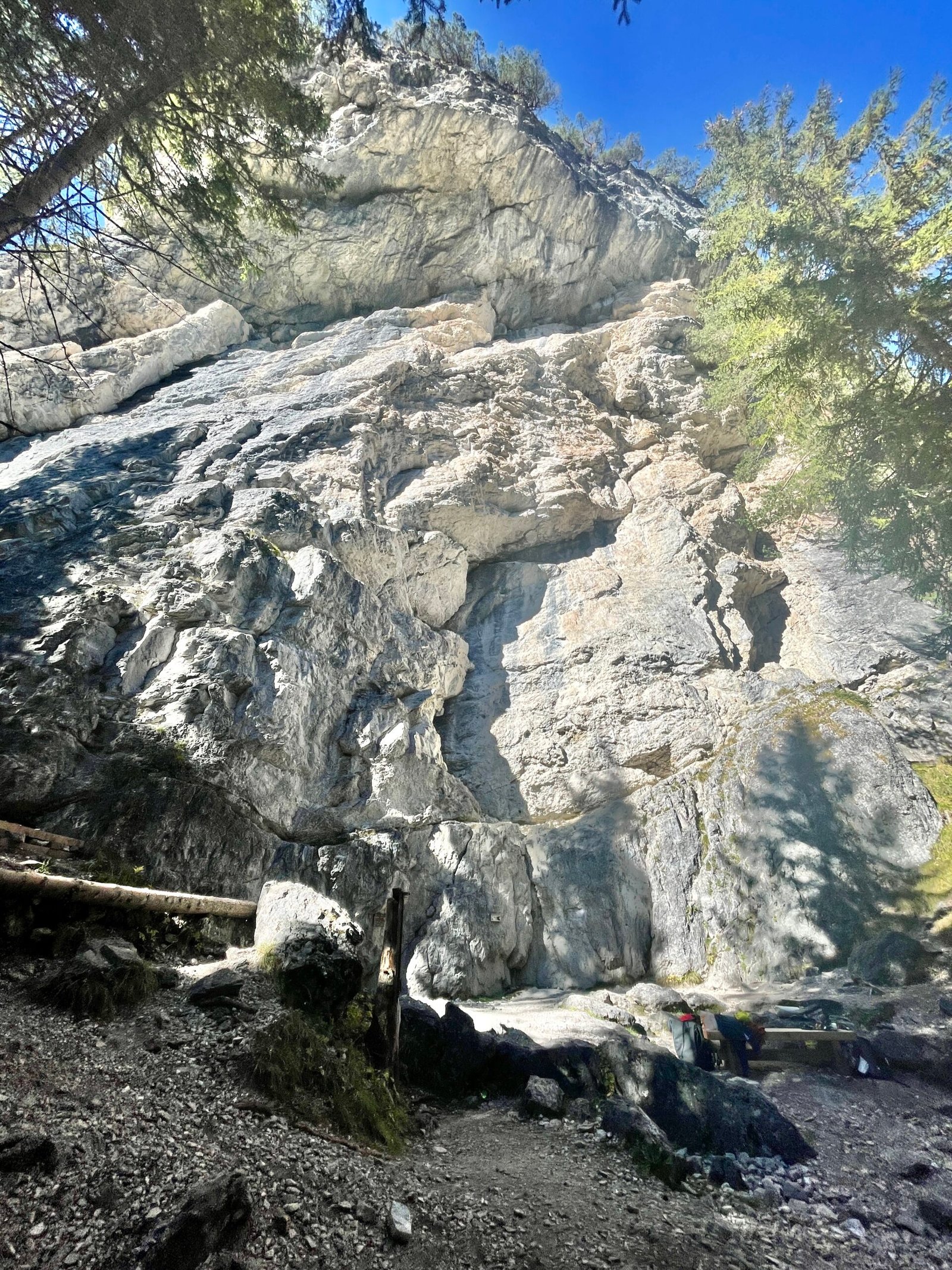 Landro climbing guide — the crag on Col di Specie above the road in Val di Landro, Dolomites